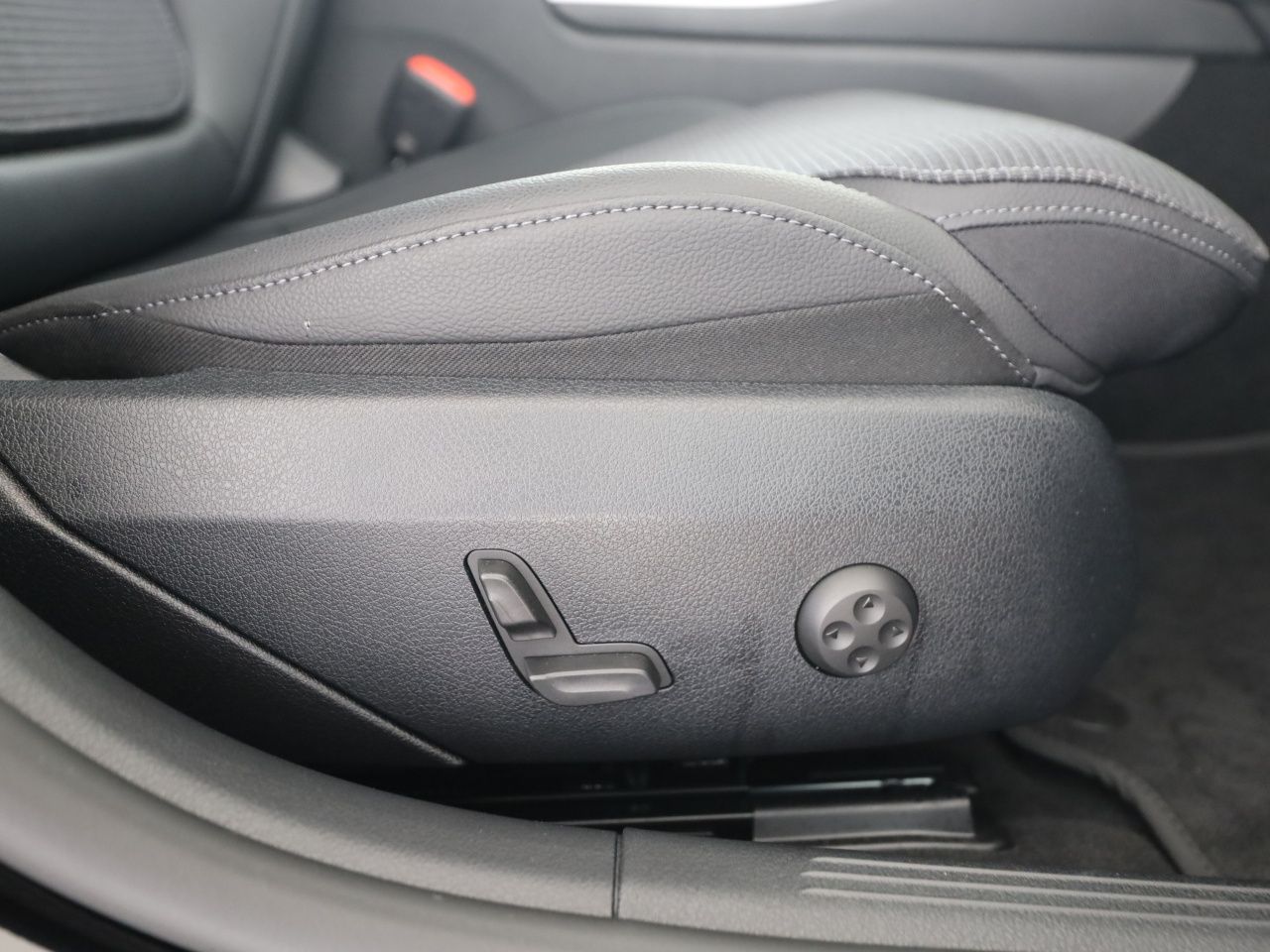 Mercedes-Benz C 200 T Avantgarde Distronic LED Winter-P. 360 foto 18