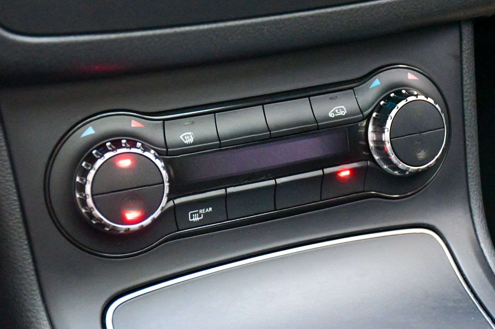 Mercedes-Benz B 220d 4Matic AMG-Line Night-Paket 1.Hand foto 20