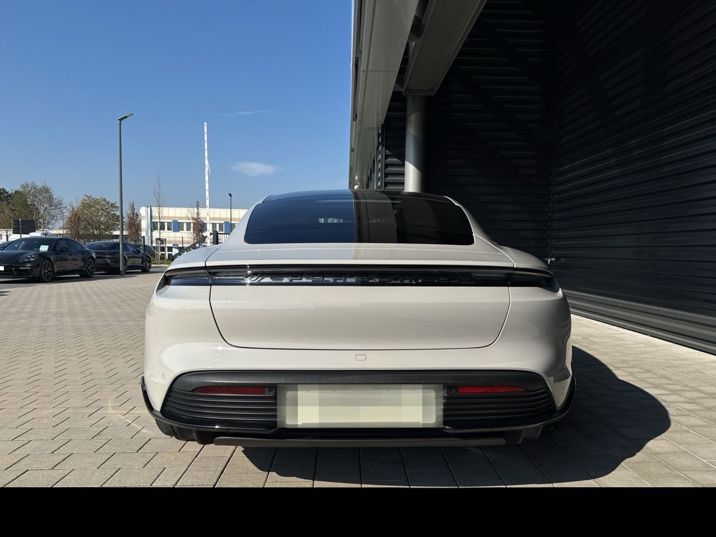 Porsche Taycan Turbo Clubleder HA-Lenkung InnoDrive BOSE foto 6