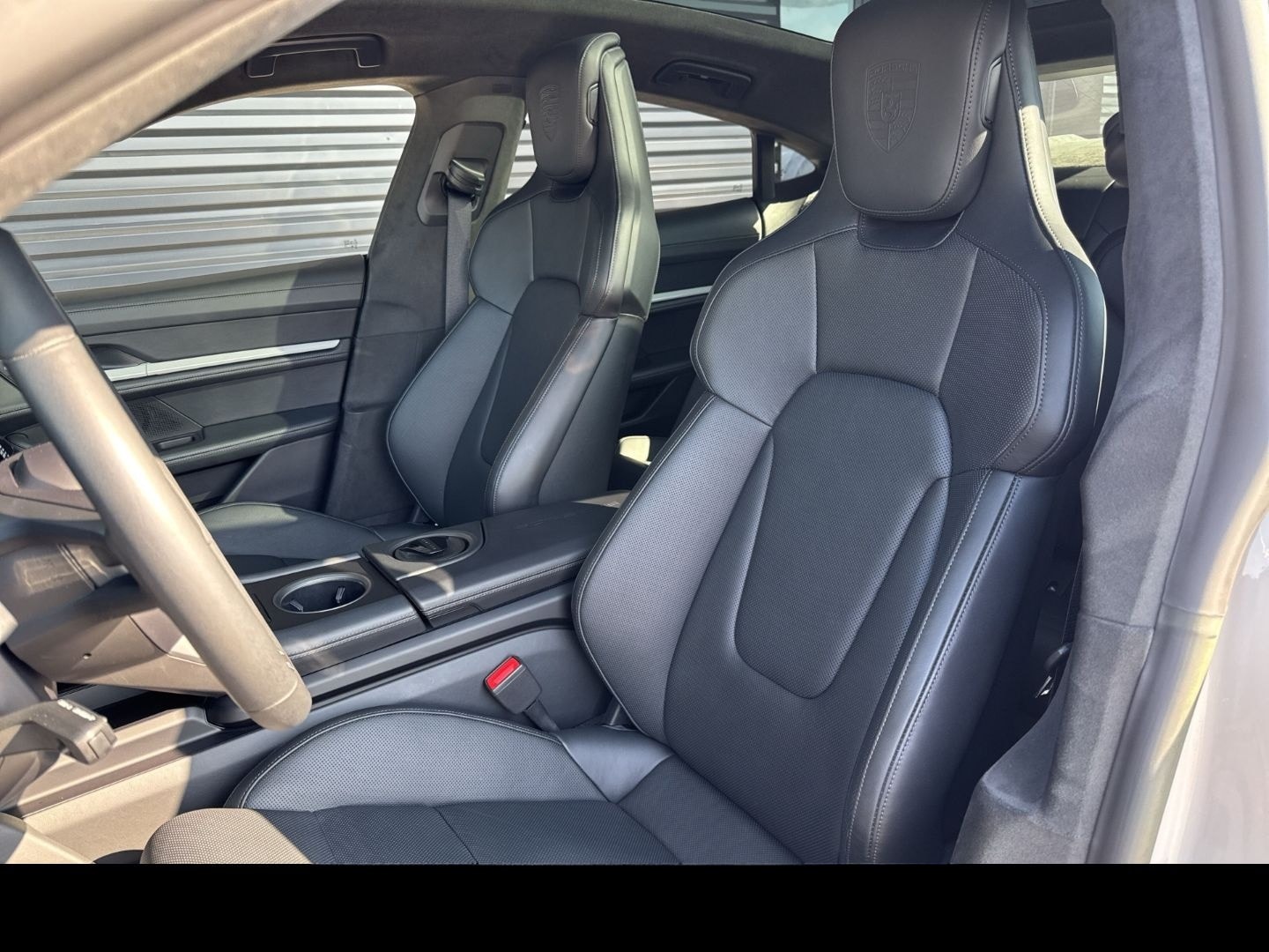 Porsche Taycan Turbo Clubleder HA-Lenkung InnoDrive BOSE foto 9