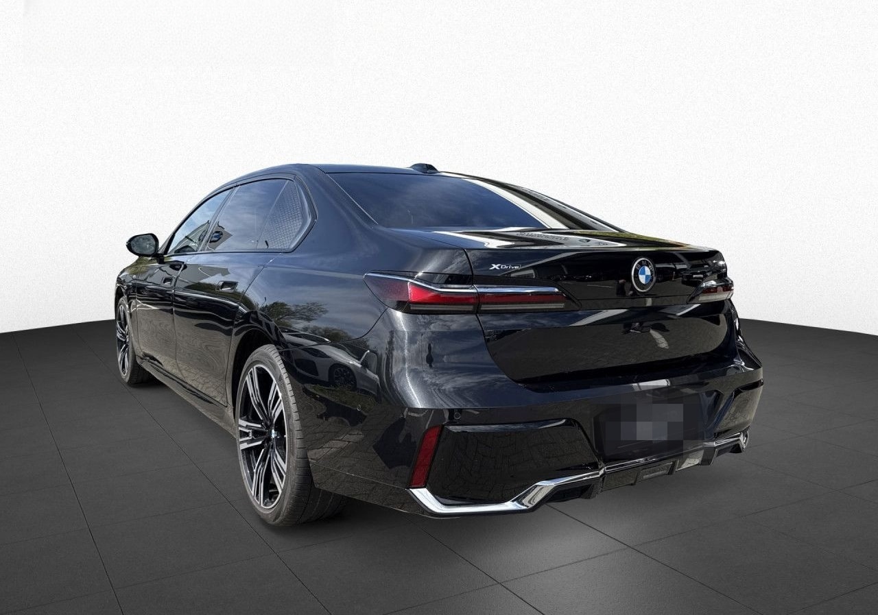 BMW 740d xDr M Sport Fond-Ent,StHz,SkyL,AHK,AktivL foto 6