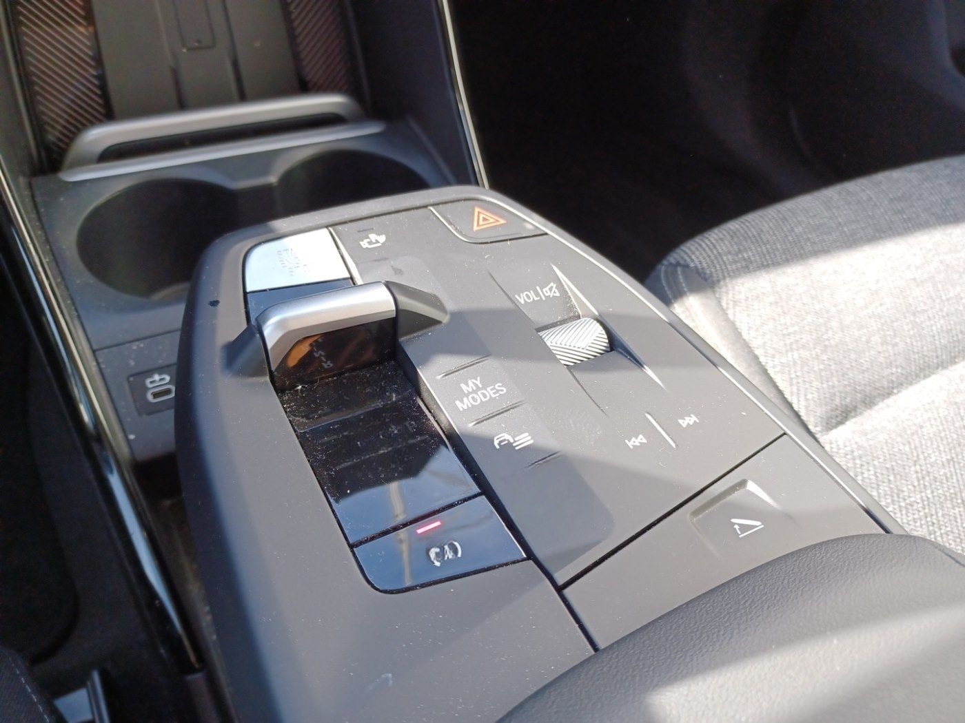 BMW X1 sDrive20i DAB LED Komfortzg. Parkassistent foto 12