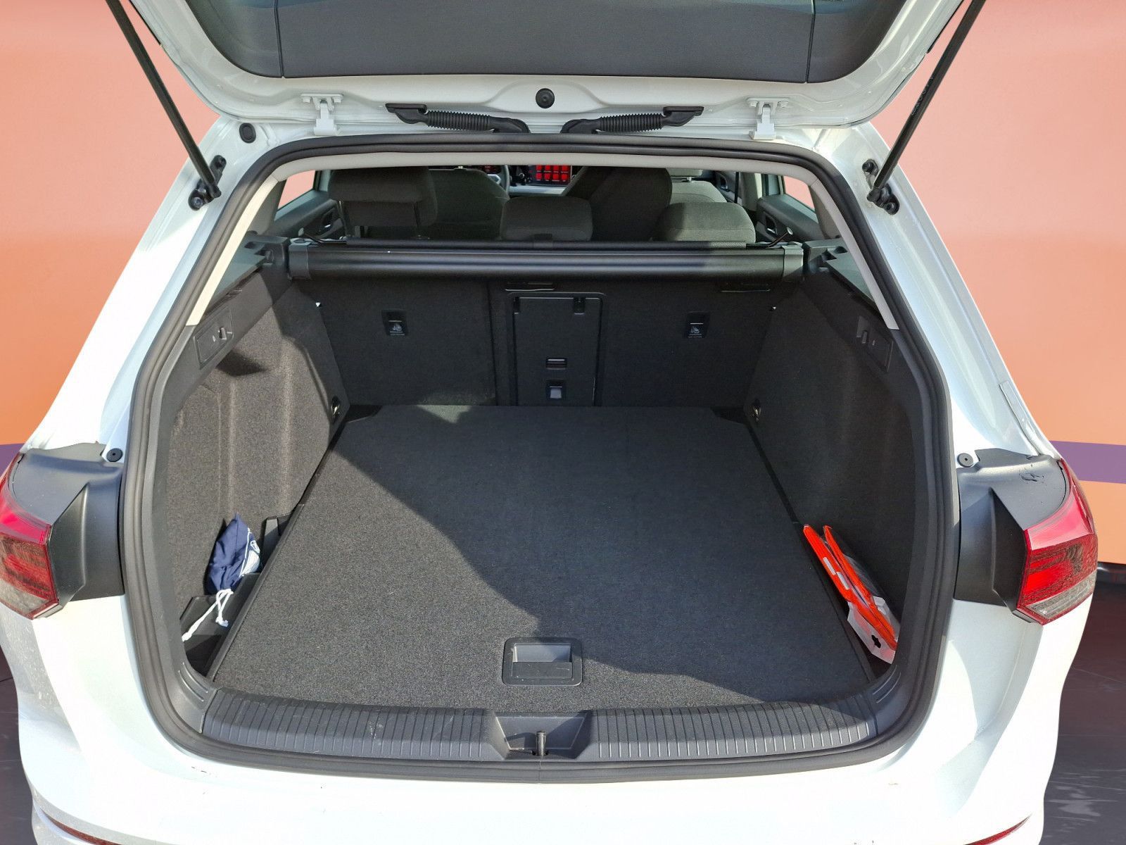 Volkswagen Golf Variant Life 1,0 TSI OPF Virtual Cockpit LE foto 11