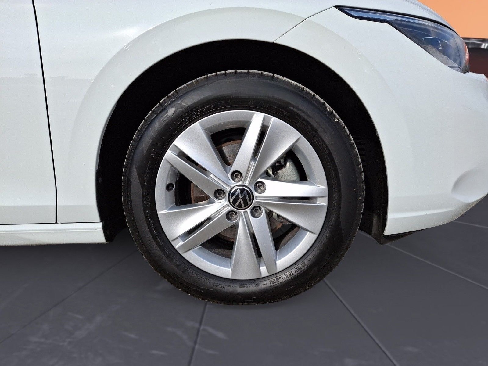 Volkswagen Golf Variant Life 1,0 TSI OPF Virtual Cockpit LE foto 6