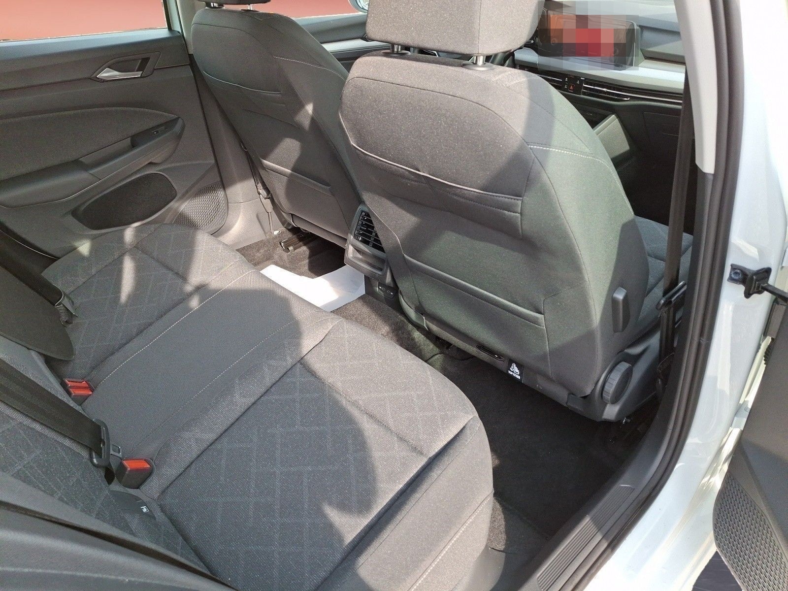 Volkswagen Golf Variant Life 1,0 TSI OPF Virtual Cockpit LE foto 9