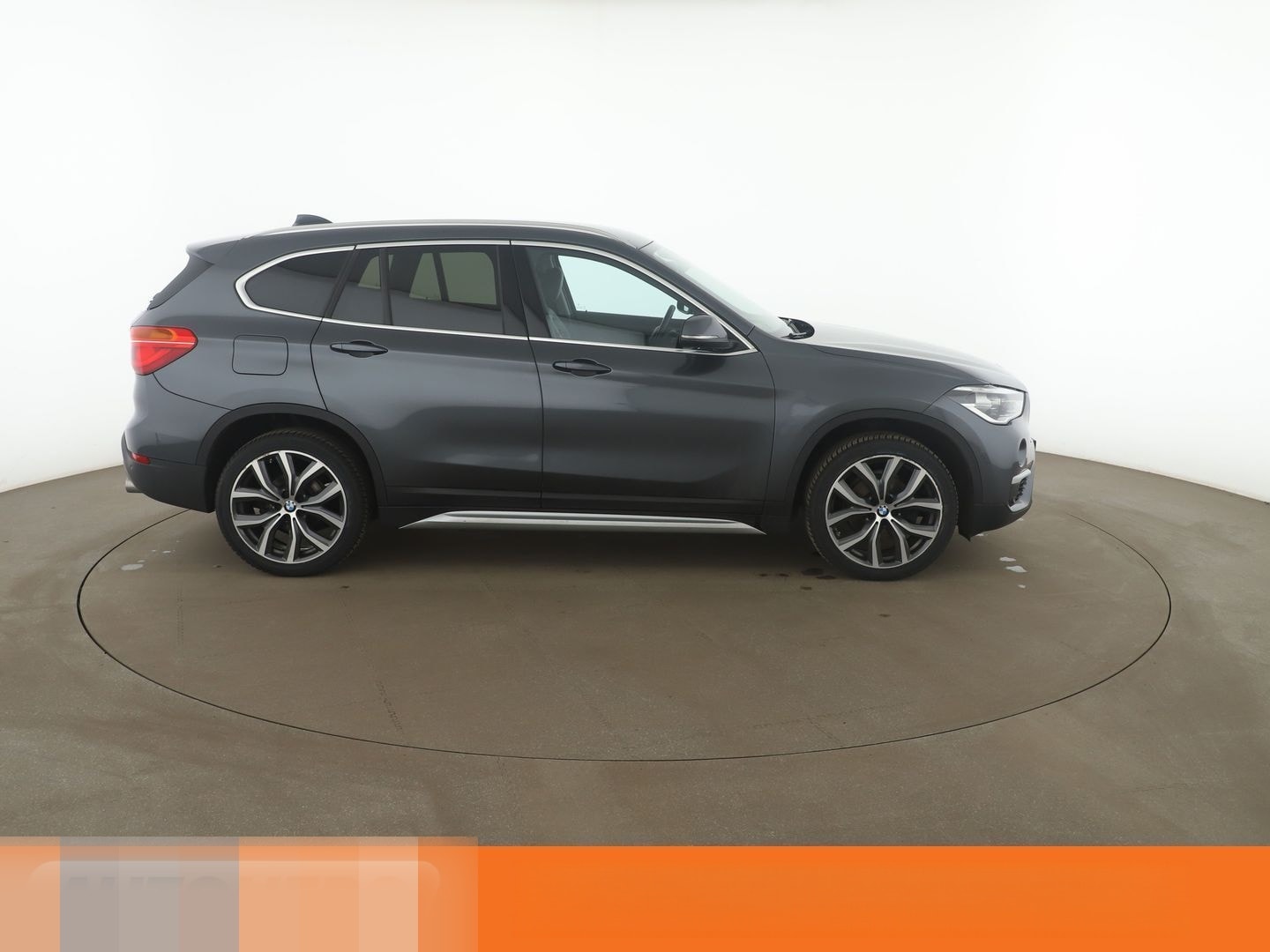 BMW X1 sDrive 18d xLine Aut.*NAVI*LED*TEMPO*PDC*SHZ* foto 7