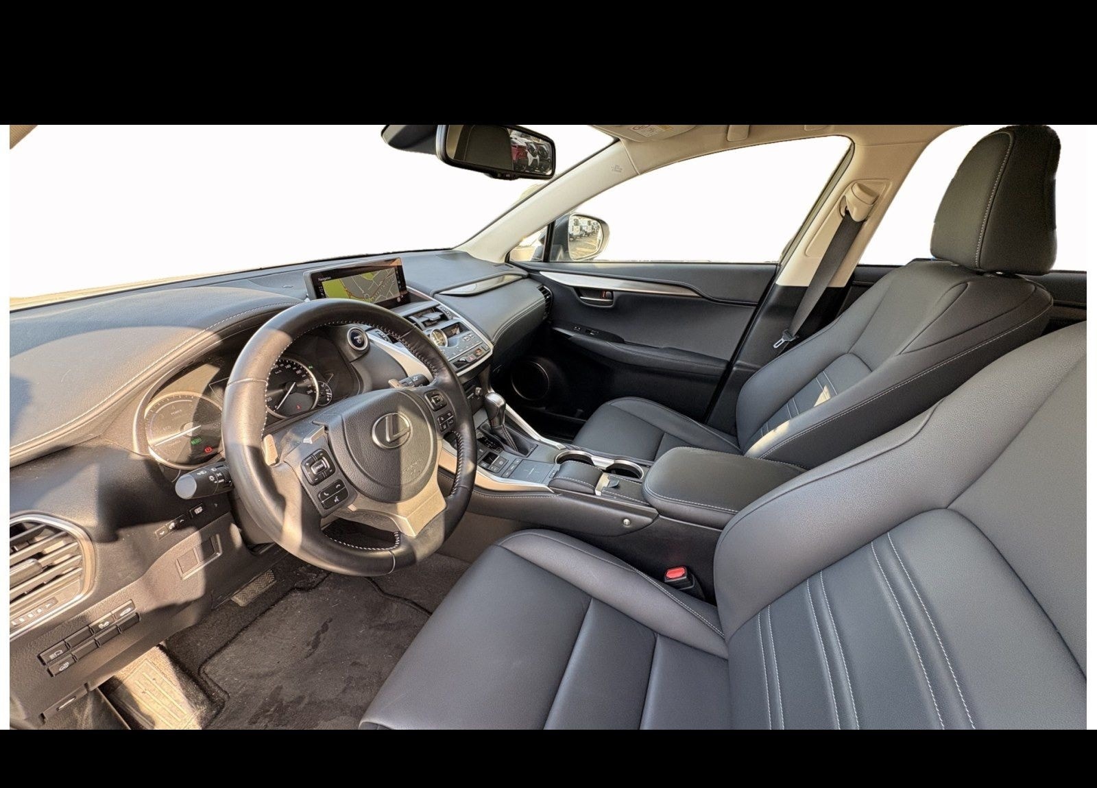 Lexus NX 300h 2,5 Hybrid Style Edition/WKR foto 8