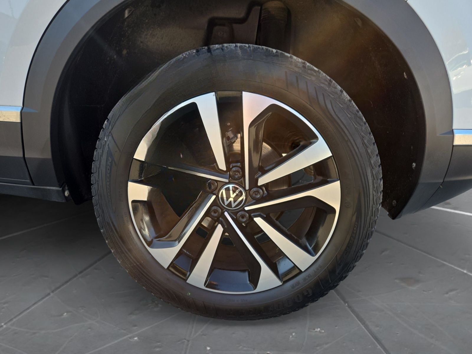 Volkswagen T-Roc United 1.5 TSI DSG, KAM/NAVI/SHZ/2xPDC/KLI foto 15