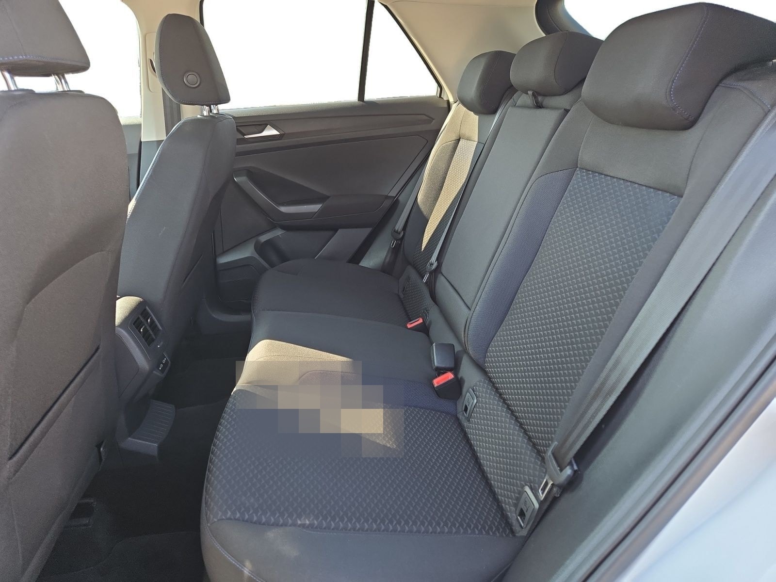 Volkswagen T-Roc United 1.5 TSI DSG, KAM/NAVI/SHZ/2xPDC/KLI foto 10