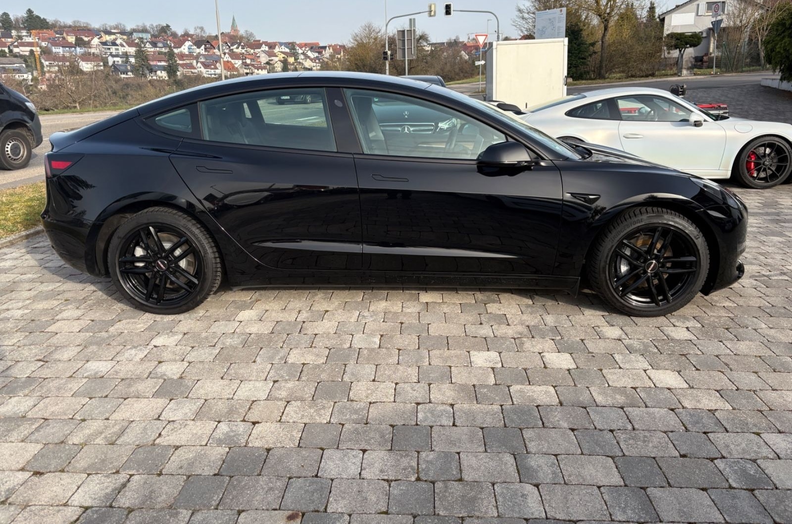 Tesla Model 3 Long Range Dual AWD 8 fach Alu SOH 95 % foto 2