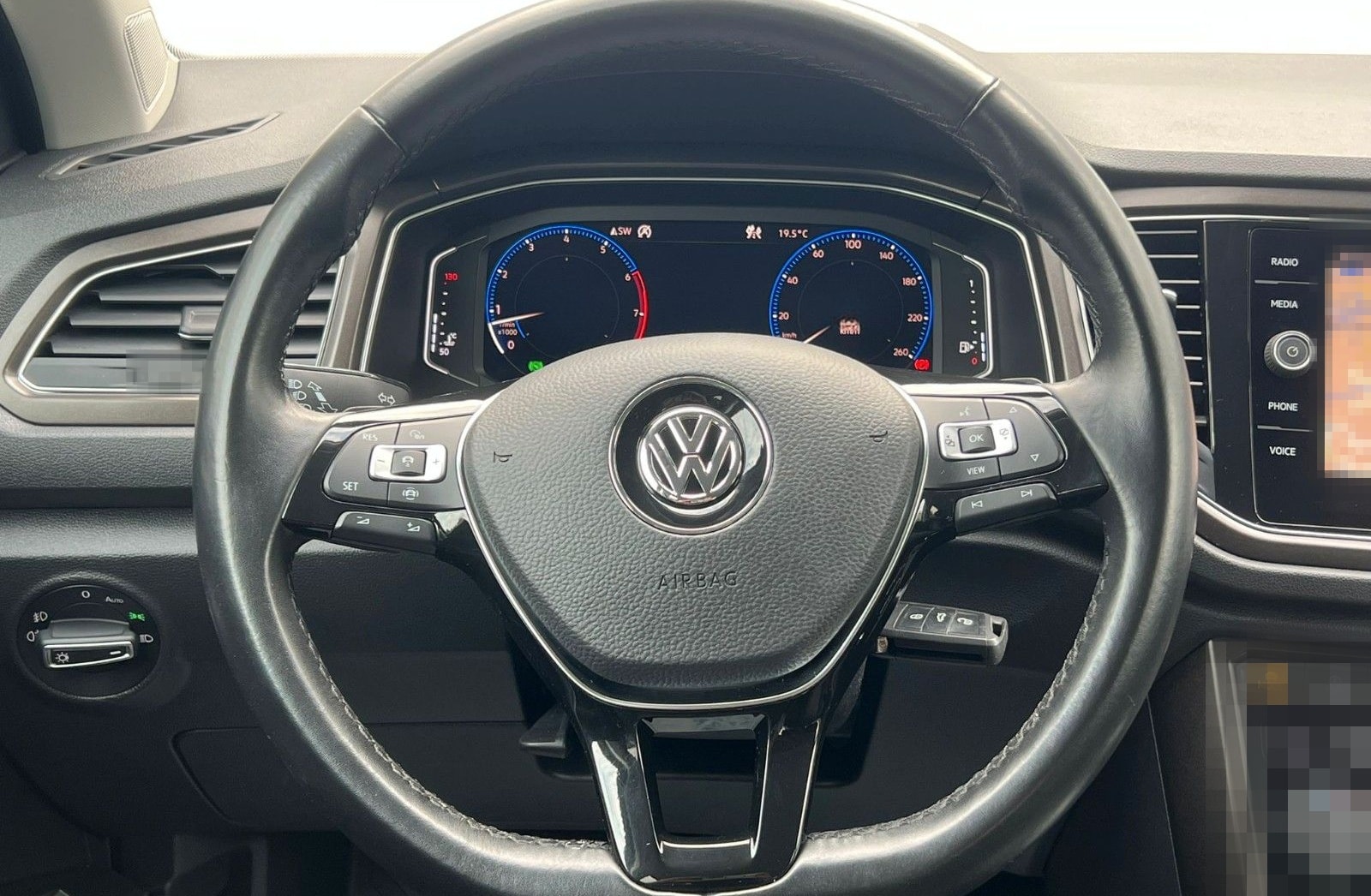 Volkswagen T-Roc 1,5 TSI ACT DSG "Style" ACC COCKPIT foto 9