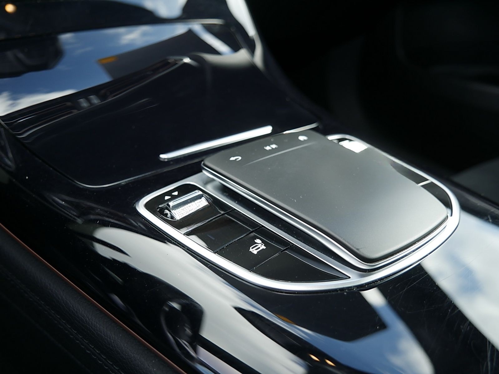 Mercedes-Benz EQC 400 4MATIC AMG+MultiBeam+Ambiente+Kamera+DAB foto 10