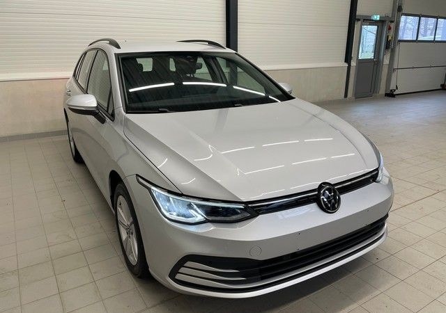 Volkswagen GOLF VIII VARIANT 2.0 TDI Life APP+ACC foto 3