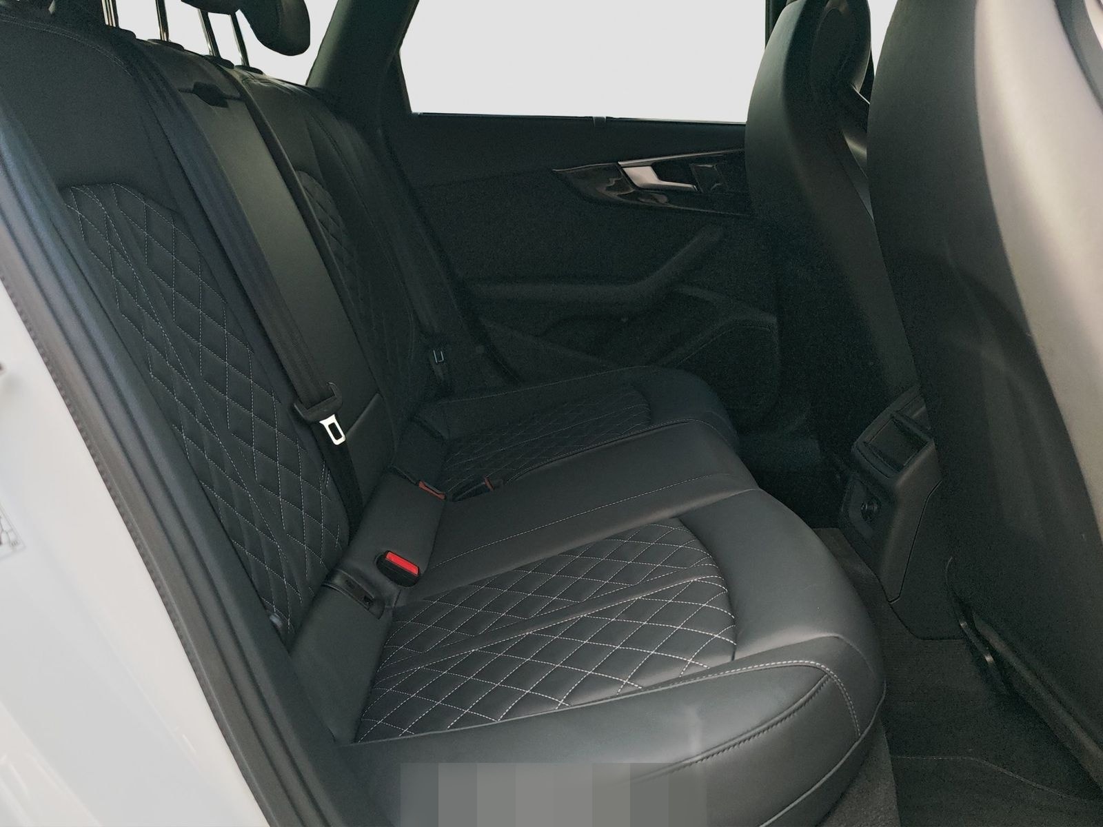 Audi A4 Avant S line 50 TDI qu Business LED Kamera AH foto 16