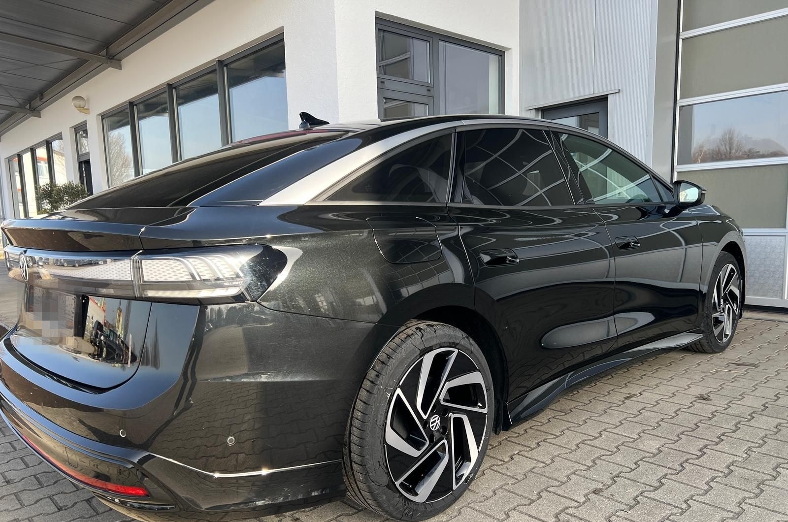 Volkswagen ID.7 Pro 210 kW HUD DCC Sound 2 x Paket Plus foto 6
