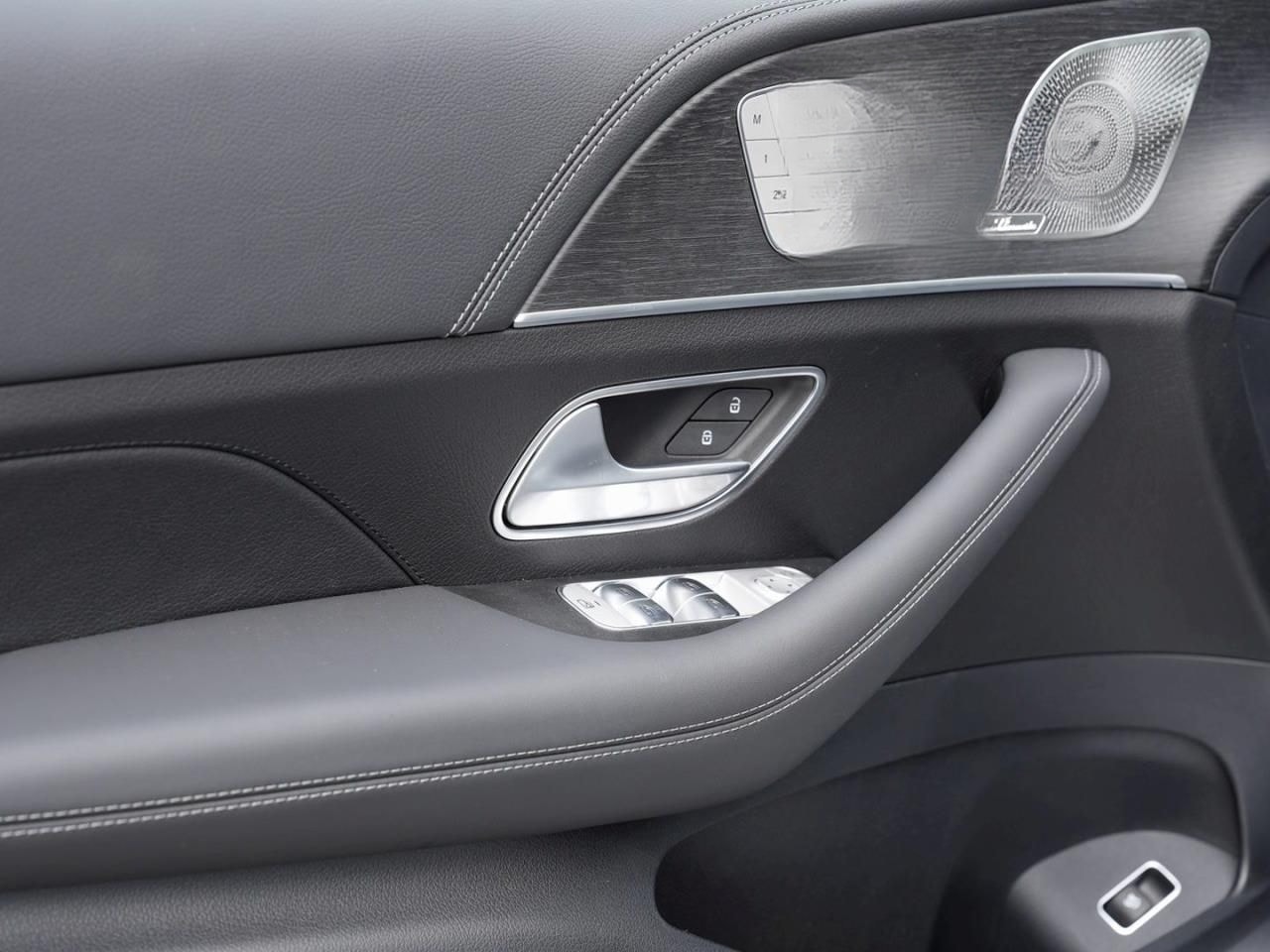 Mercedes-Benz GLE 450 4MATIC AMG Night Panorama HUD AHK 360° foto 17