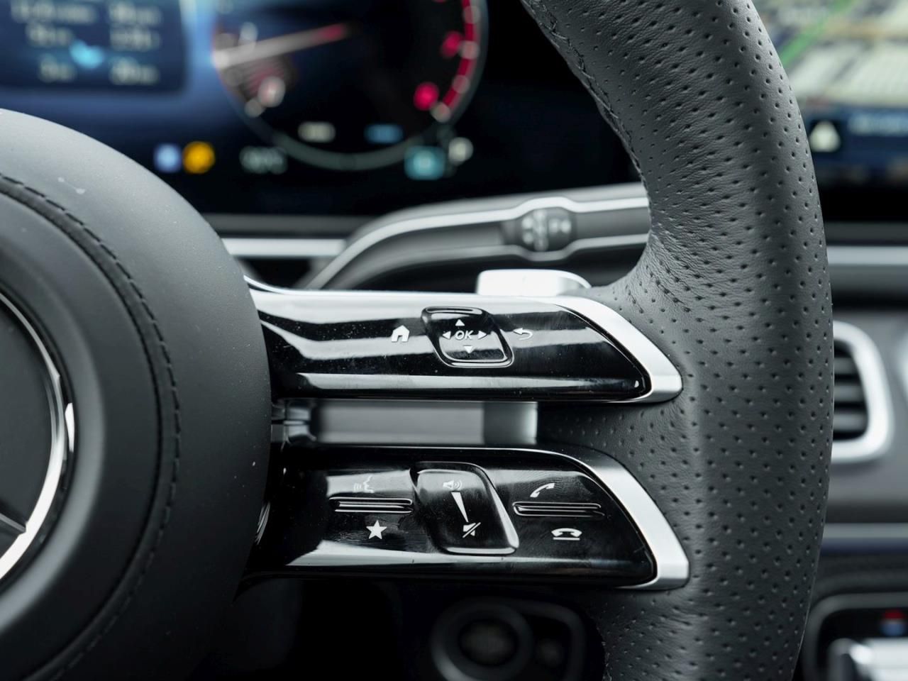 Mercedes-Benz GLE 450 4MATIC AMG Night Panorama HUD AHK 360° foto 20