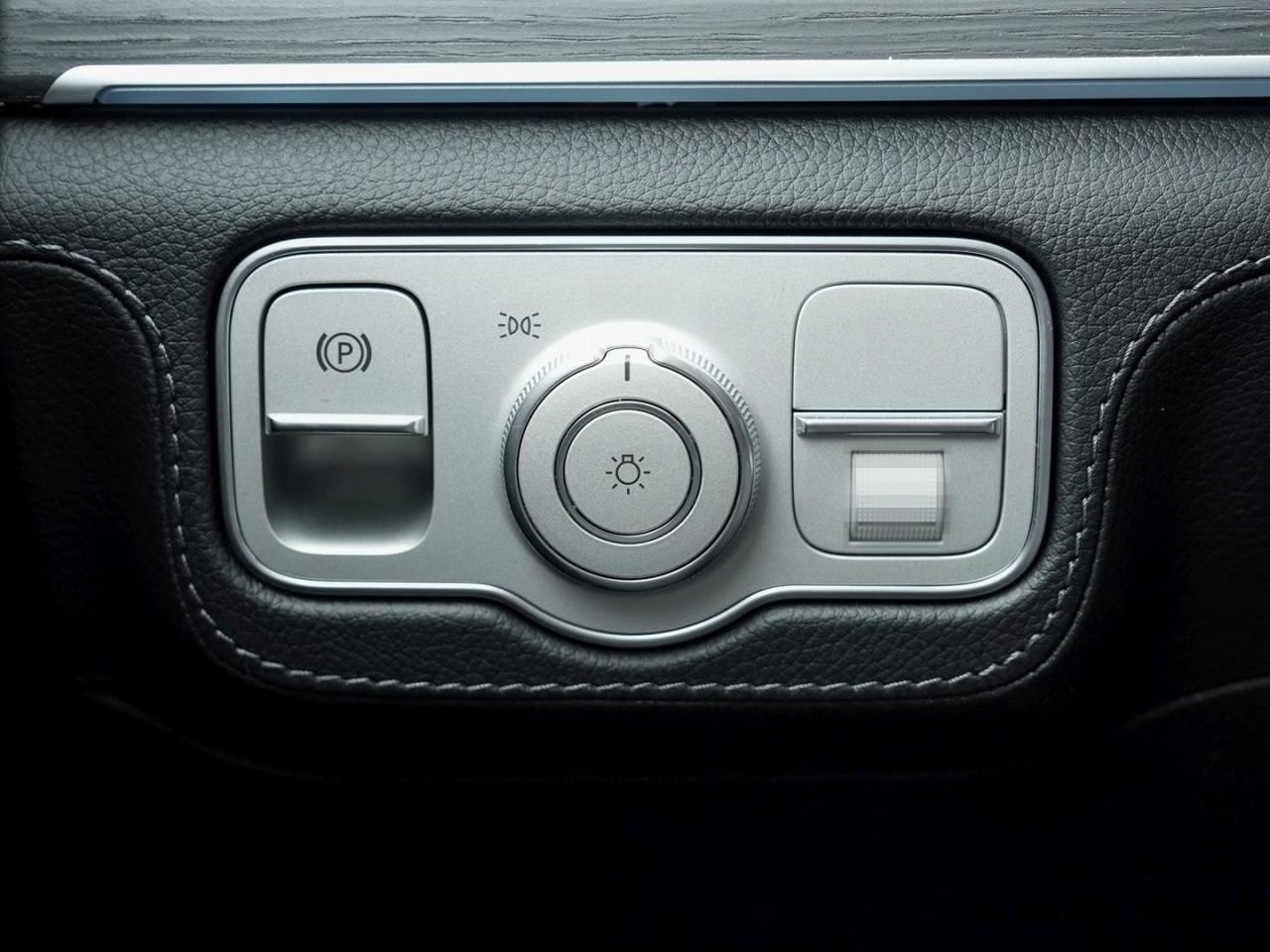 Mercedes-Benz GLE 450 4MATIC AMG Night Panorama HUD AHK 360° foto 10