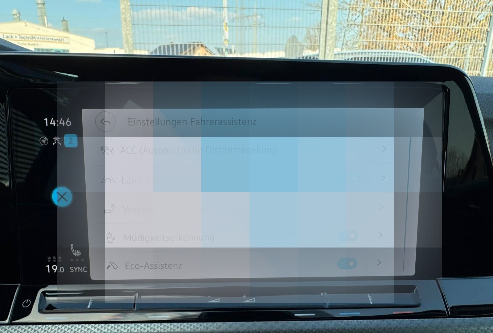 Volkswagen GOLF VIII 1.5 TSI LED KAMERA NAVI APP C. LKR.HZ. foto 15