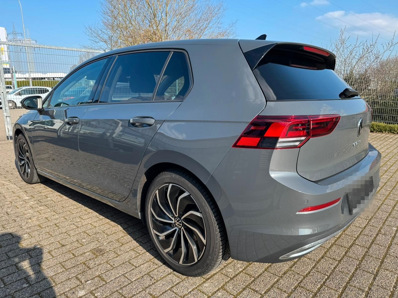 Volkswagen GOLF VIII 1.5 TSI LED KAMERA NAVI APP C. LKR.HZ. foto 7