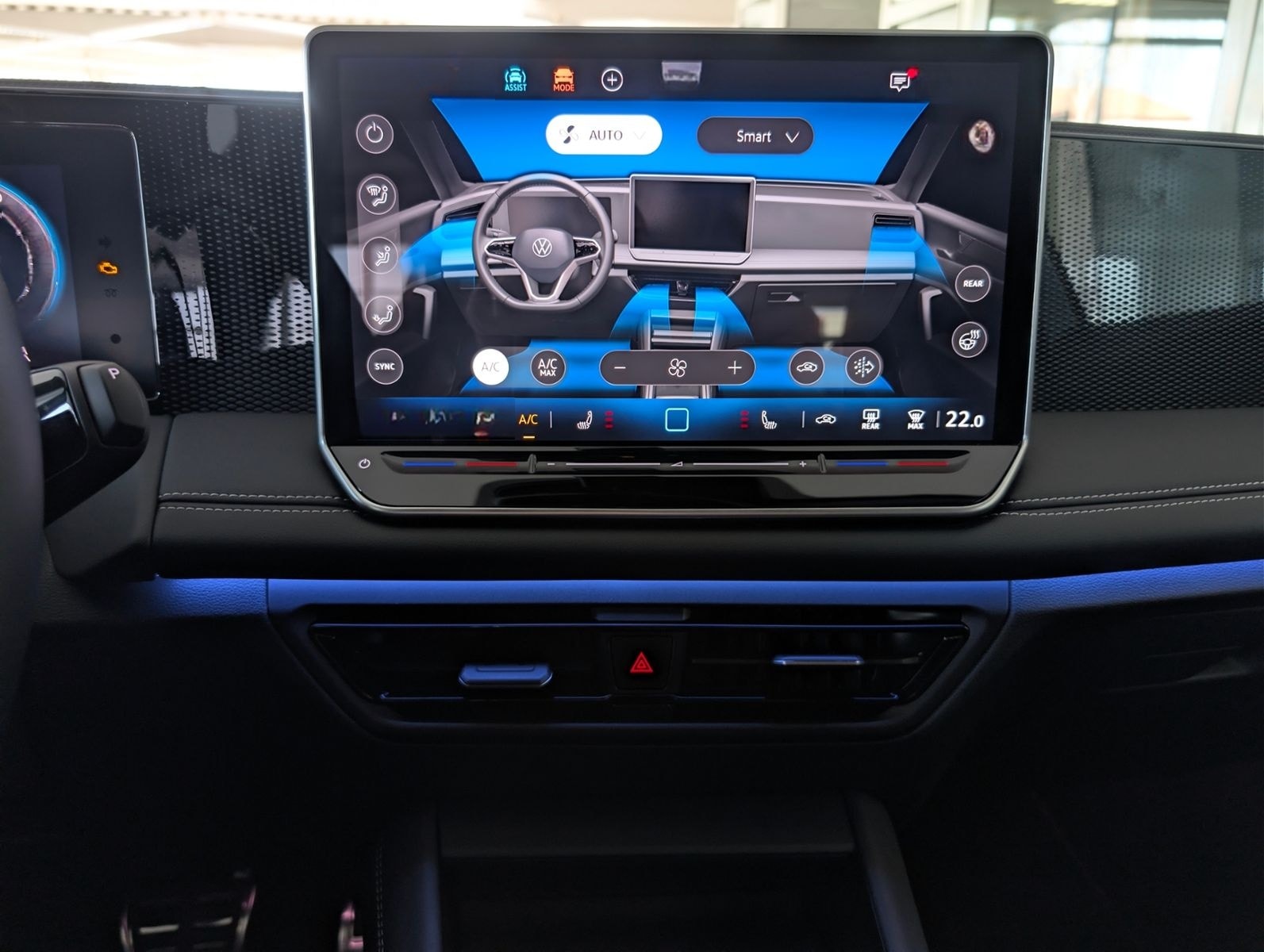 Volkswagen Tiguan 1.5 eTSI DSG NAVI/AZV/KAMERA/LED foto 25