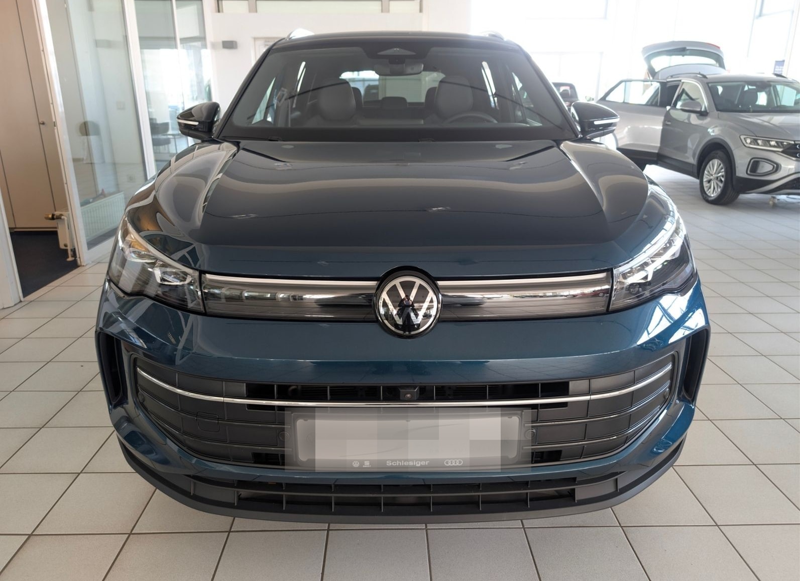Volkswagen Tiguan 1.5 eTSI DSG NAVI/AZV/KAMERA/LED foto 7