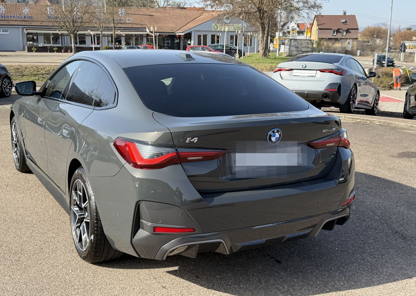 BMW i4 eDrive35 M Sport DAB Komfortzg. Tempomat Shz foto 6