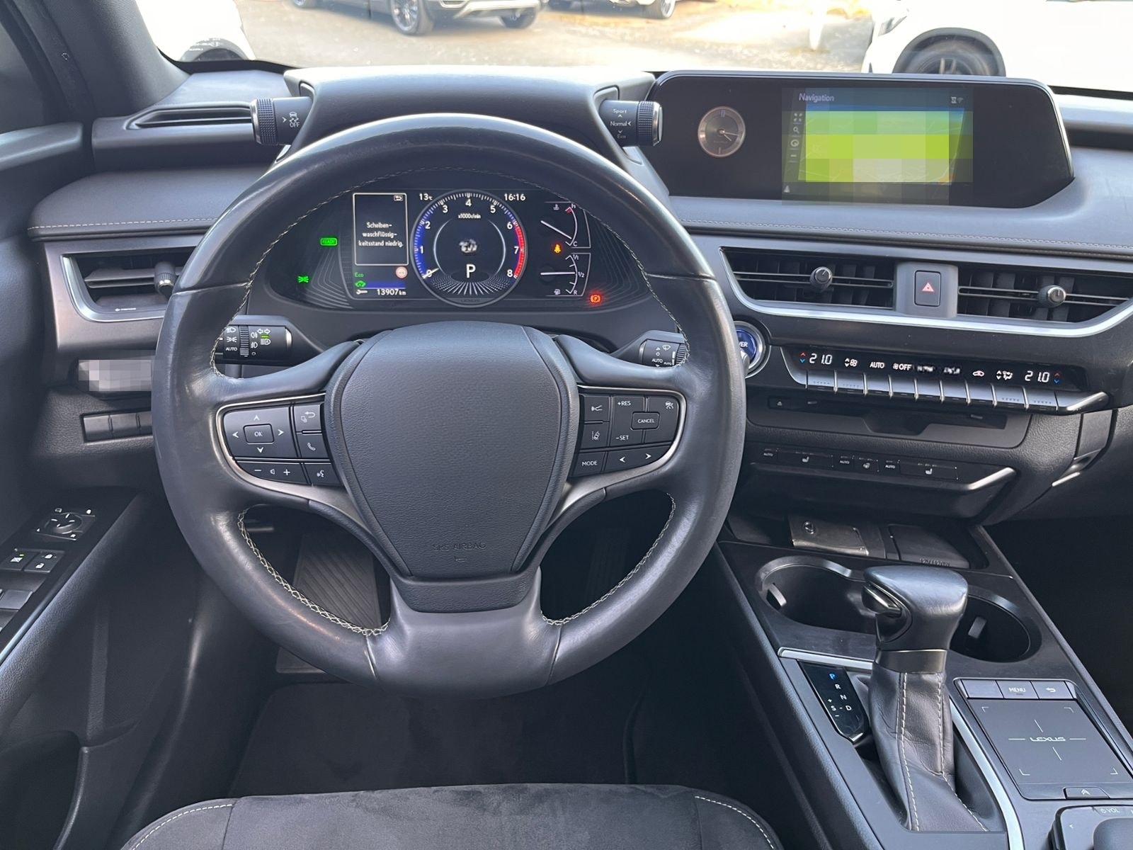Lexus UX 250 h Launch Edition LED NAV SHZ RFK foto 12