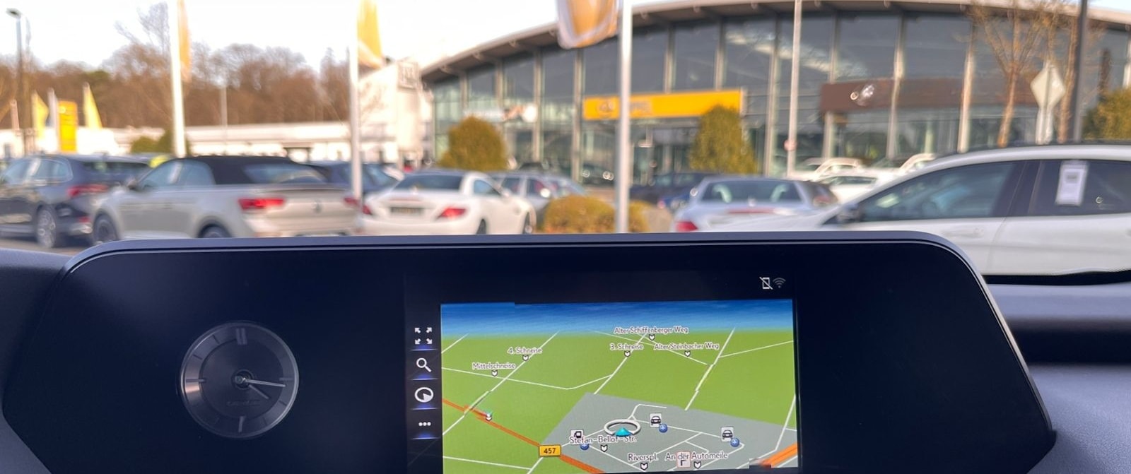 Lexus UX 250 h Launch Edition LED NAV SHZ RFK foto 15