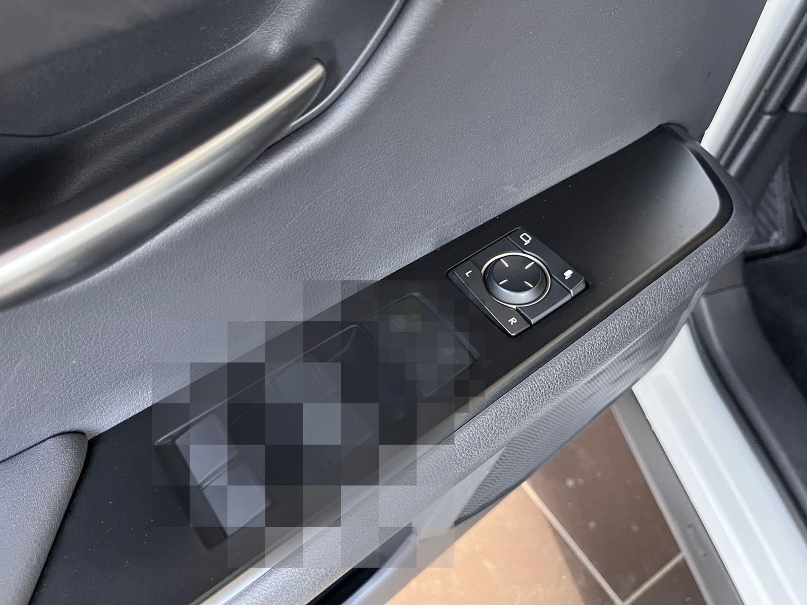 Lexus UX 250 h Launch Edition LED NAV SHZ RFK foto 10