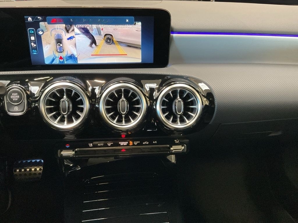 Mercedes-Benz A 180 AMG NIGHT PANORAMA DISTRONIC 360° KEYLESS foto 11