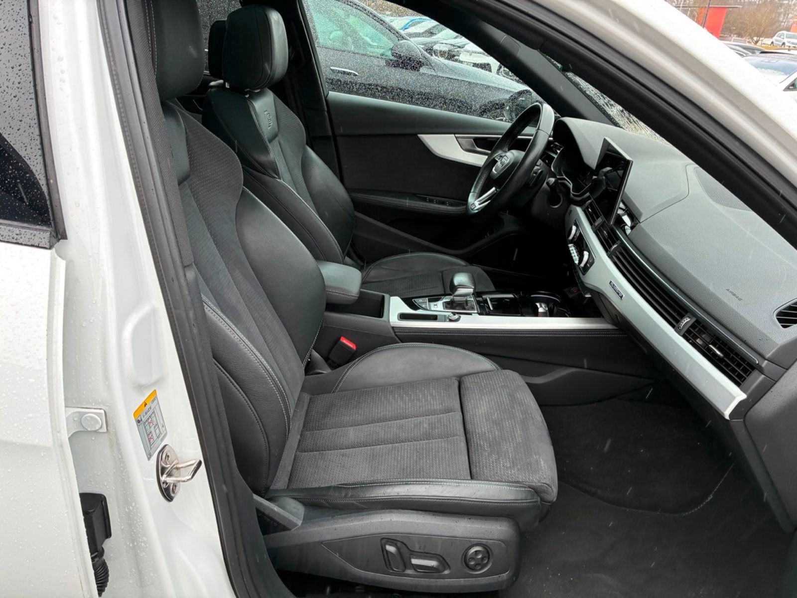 Audi S4 quattro 3.0 TDI Avant (EURO 6d) foto 14