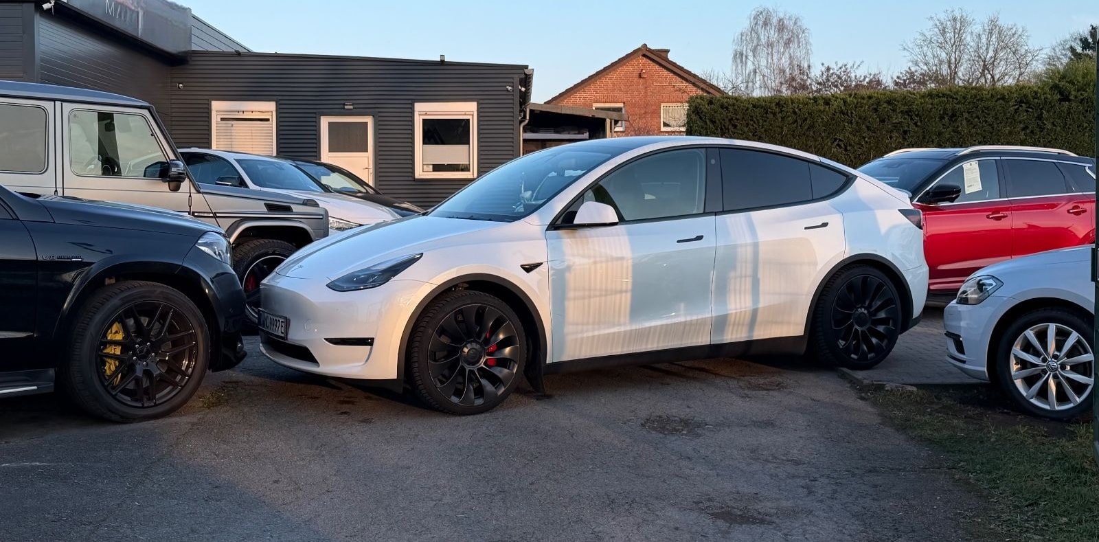 Tesla Model Y Performance Dual AWD foto 1