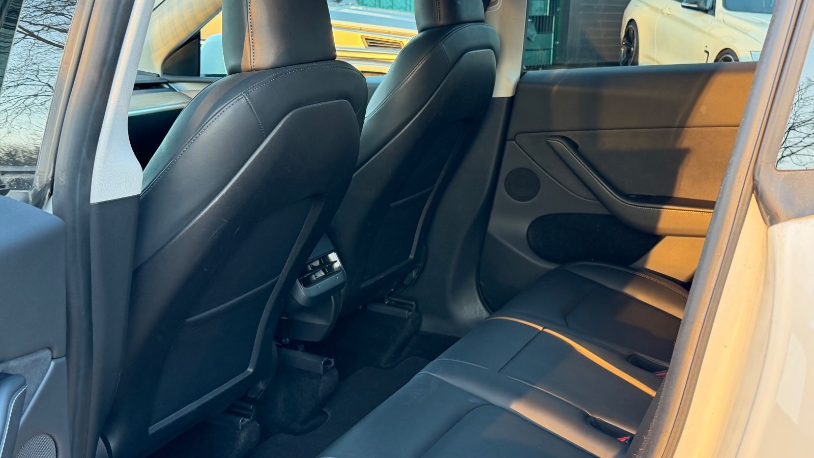 Tesla Model Y Performance Dual AWD foto 11