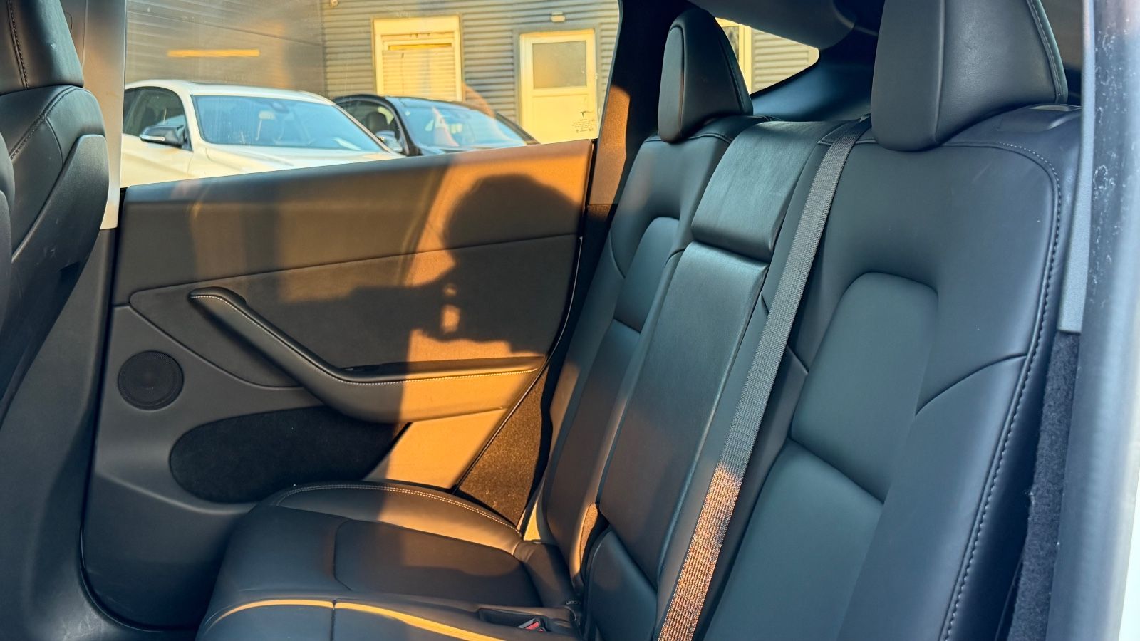 Tesla Model Y Performance Dual AWD foto 12