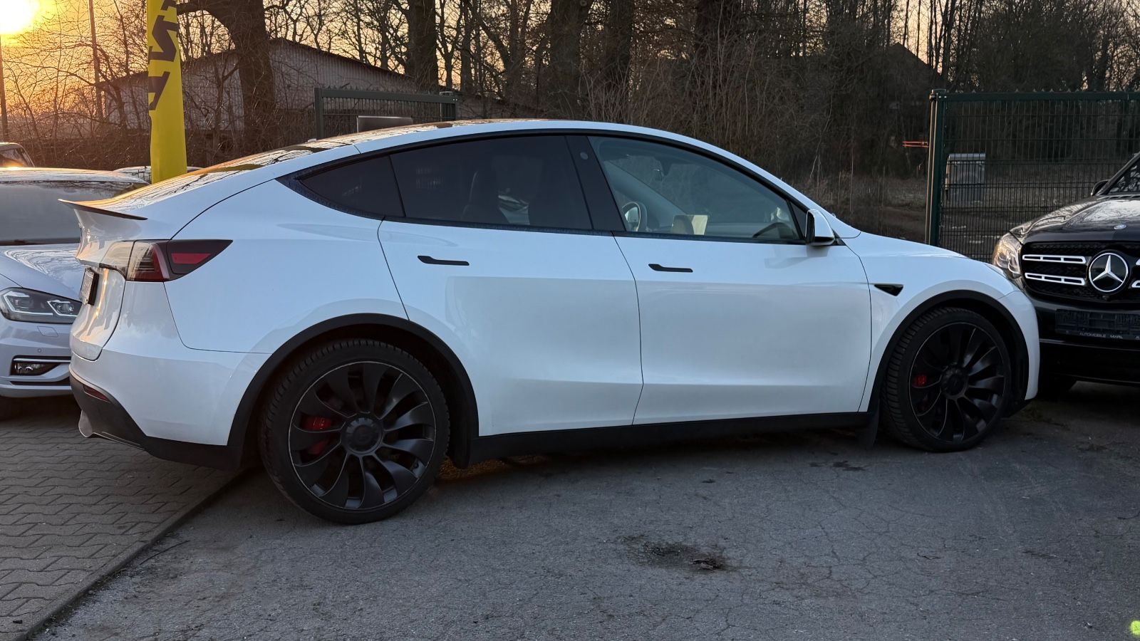 Tesla Model Y Performance Dual AWD foto 8