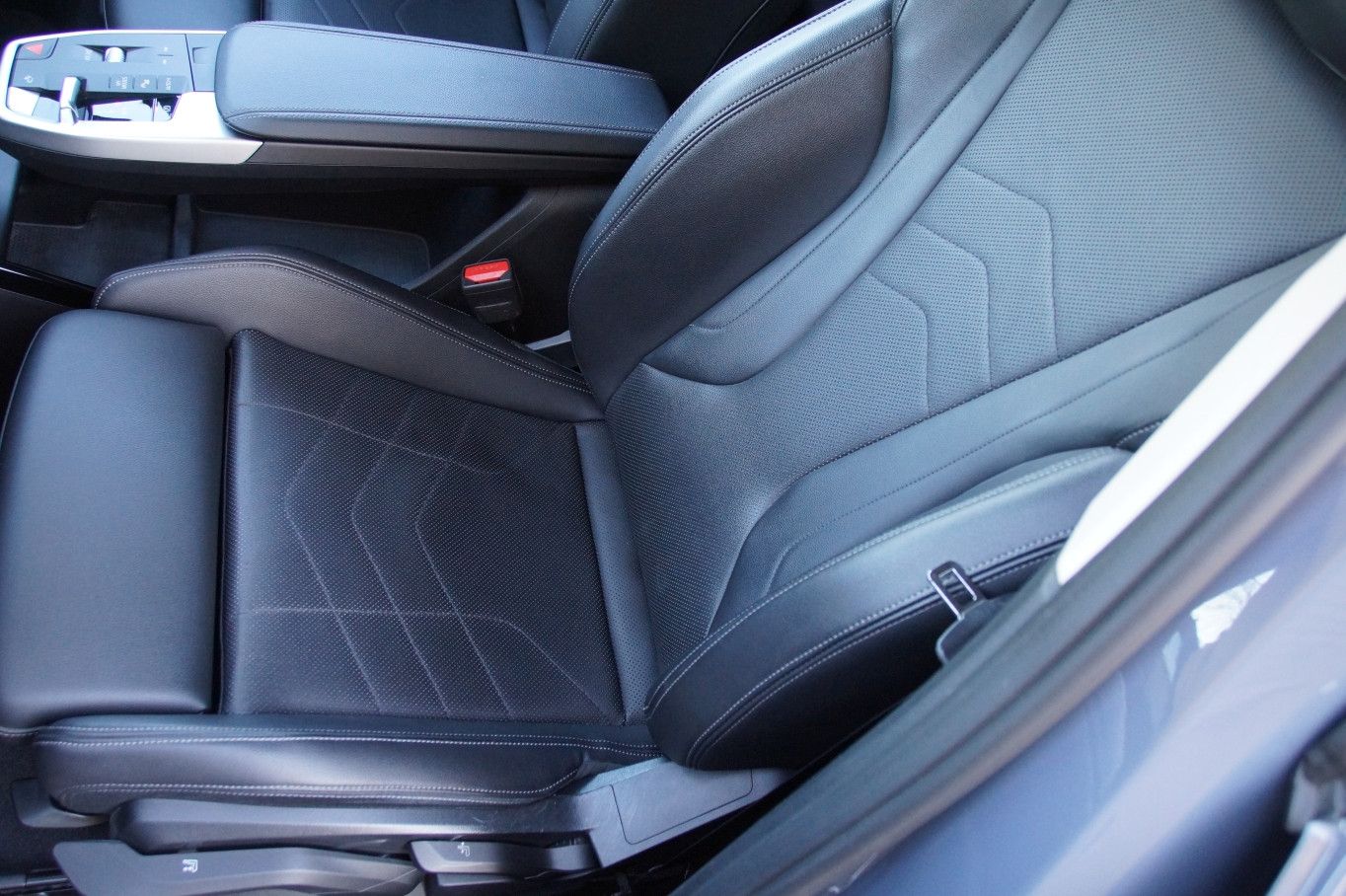 BMW 218 Active Tourer*1HD*M*LEDER*SCHECKHEFT*T'OP foto 14