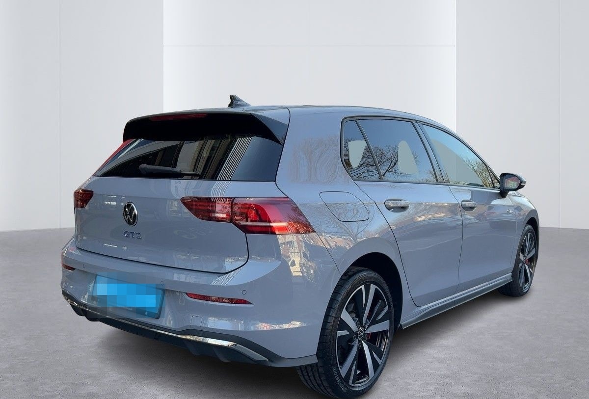 Volkswagen Golf GTE 1.5 eHybrid DSG Sitzheizung CarPlay foto 5