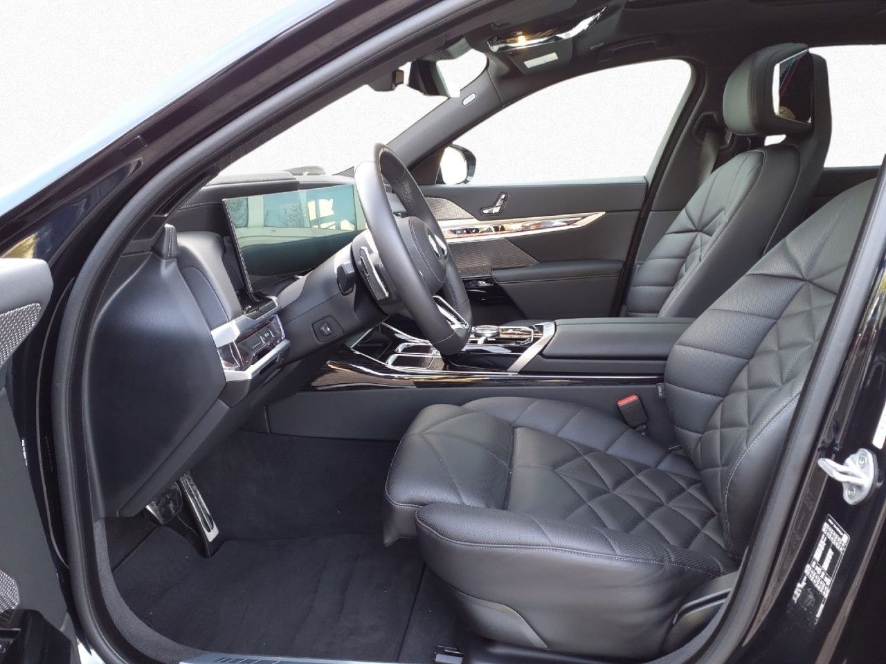 BMW 740d xDr M SPORT FondEnt,SkyL,StHz,360,B&W,DAPro foto 10