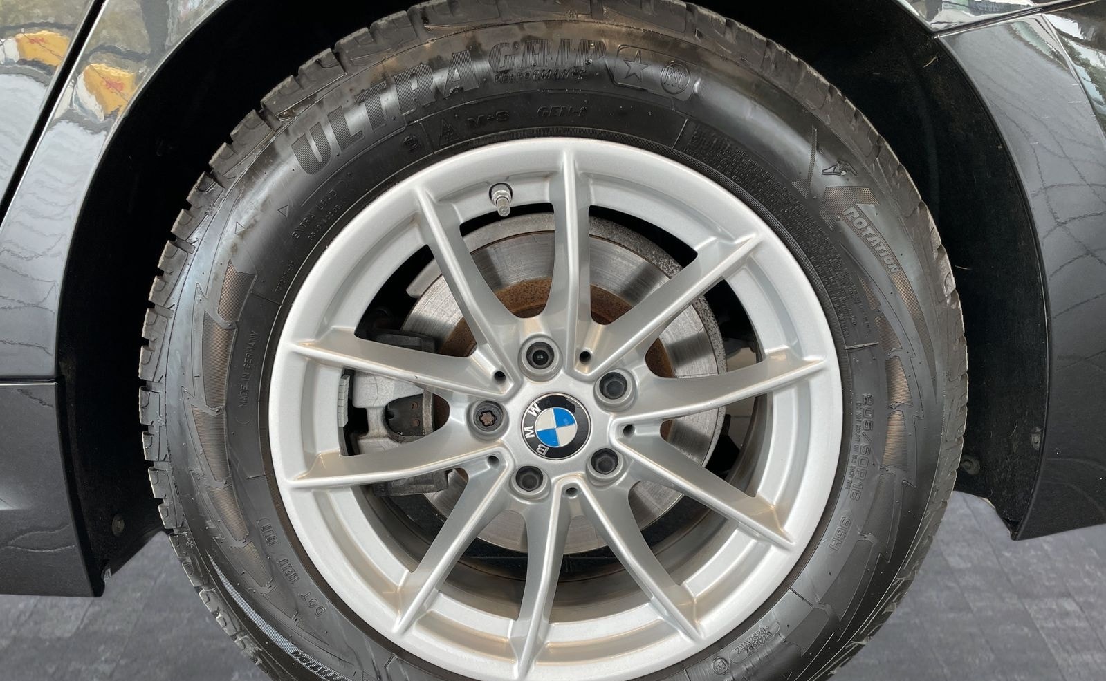 BMW 318i Touring M Sport LiveCockpitProf Kamera LED foto 11