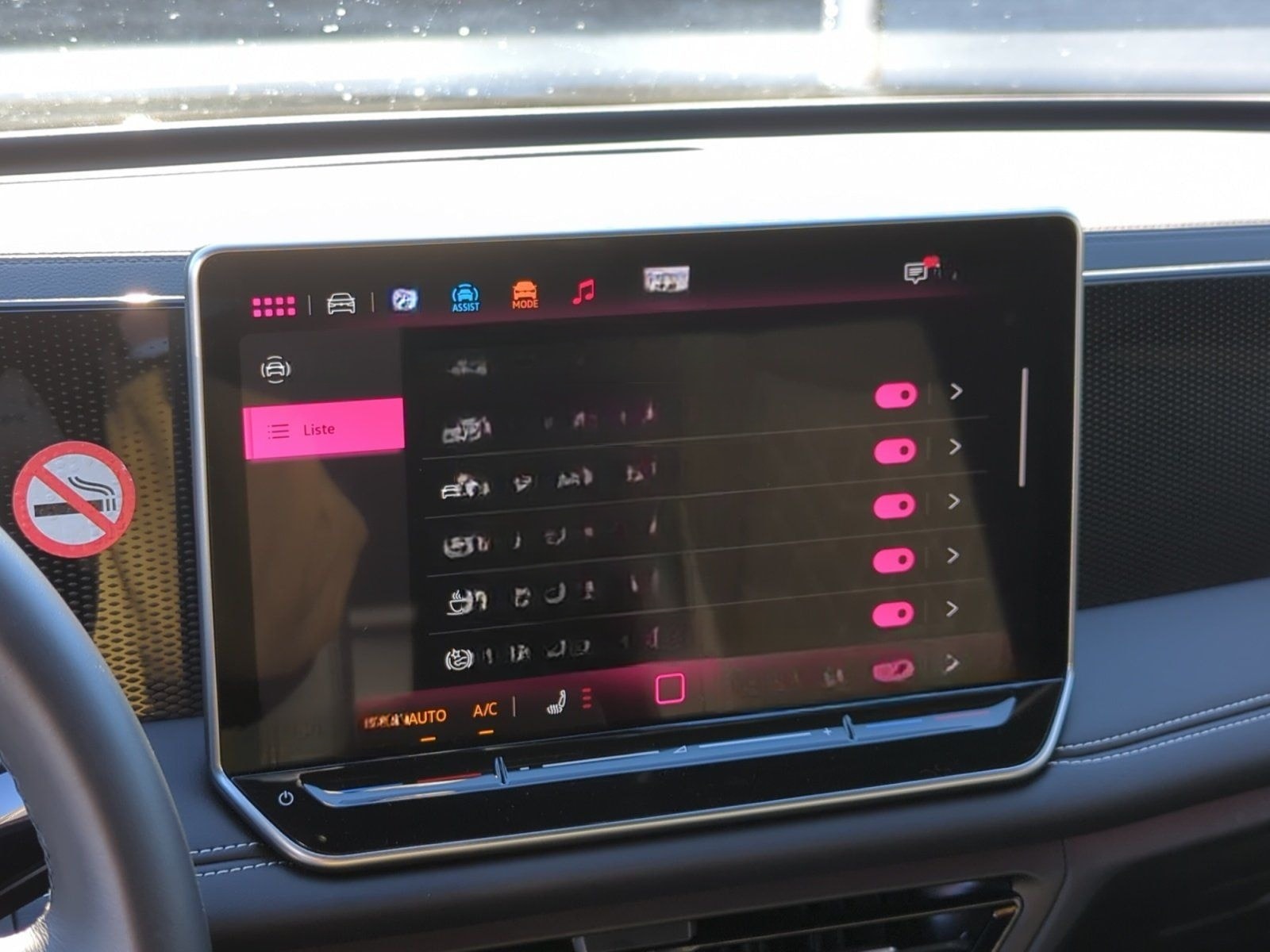 Volkswagen Tiguan 1.5 TSI DSG GOAL AHK MATRIX KLIMA ACC foto 20