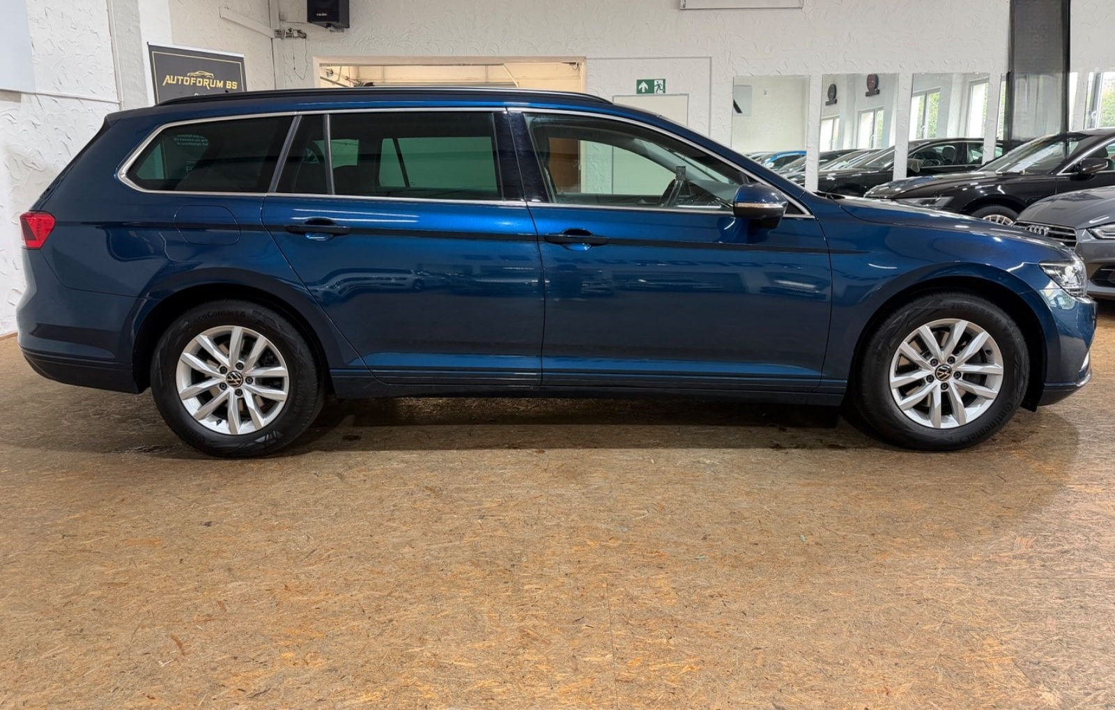 Volkswagen Passat Variant Business 2.0TDI DSG/AHK/CAM/ACC foto 6