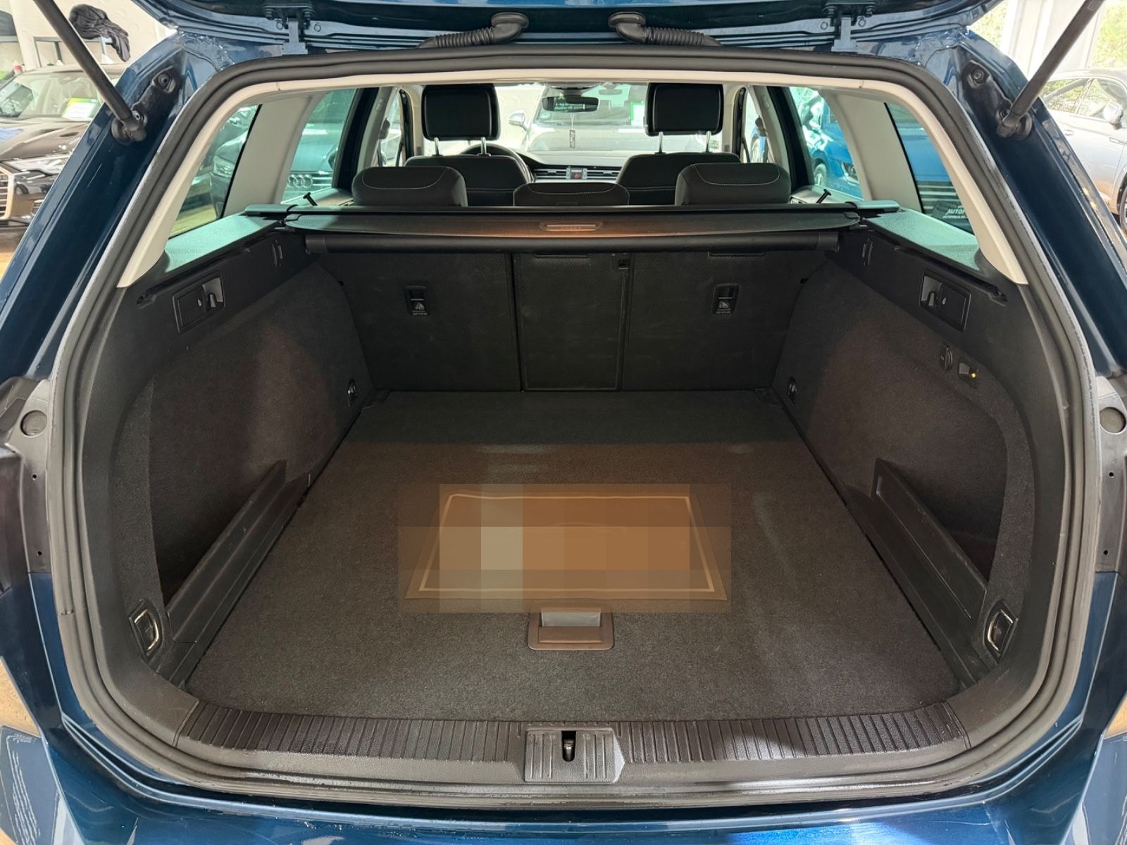 Volkswagen Passat Variant Business 2.0TDI DSG/AHK/CAM/ACC foto 10