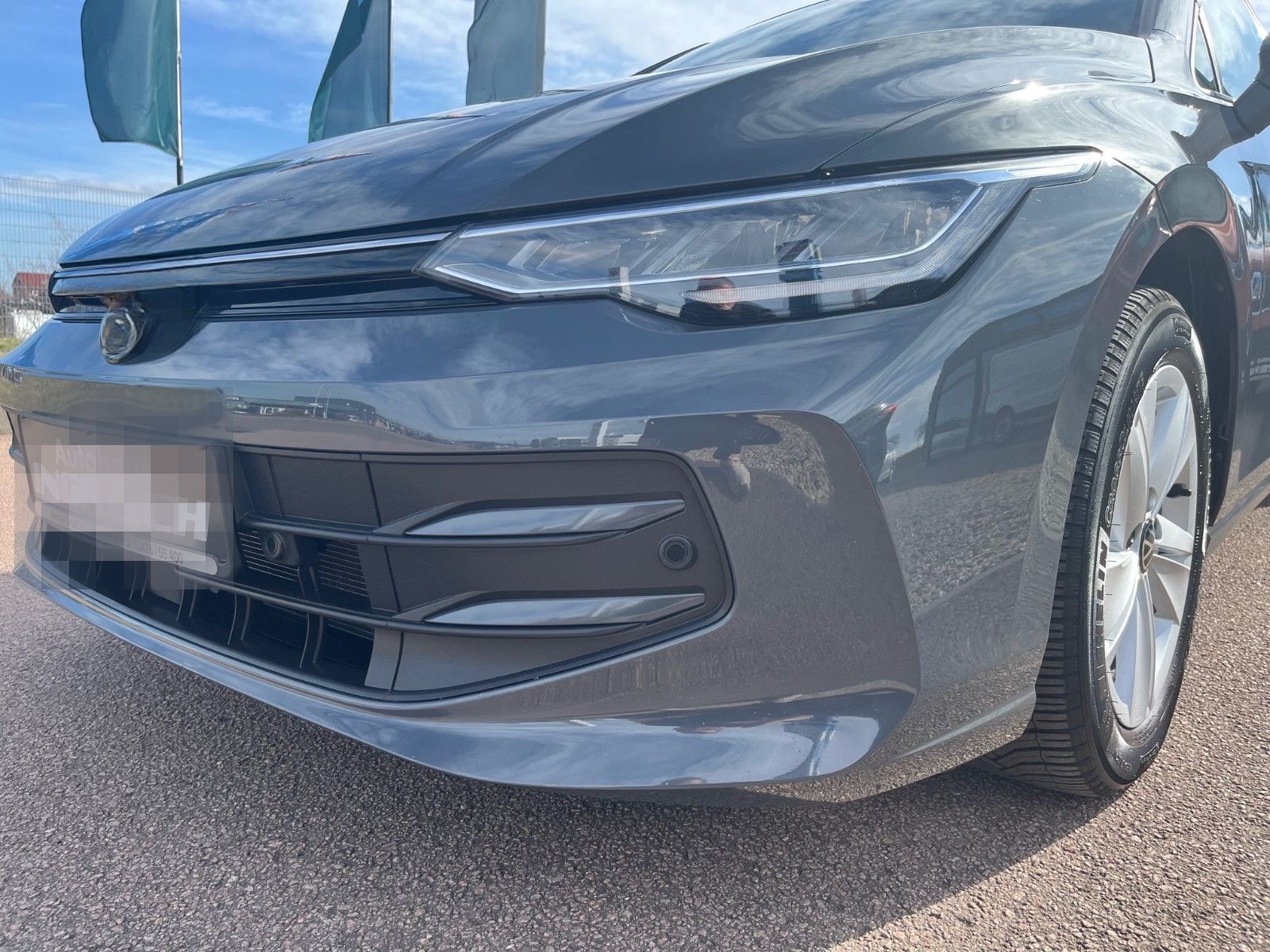 Volkswagen Golf VIII Lim. 1.5 TSI 150PS LED+PDC+GARANTIE foto 9