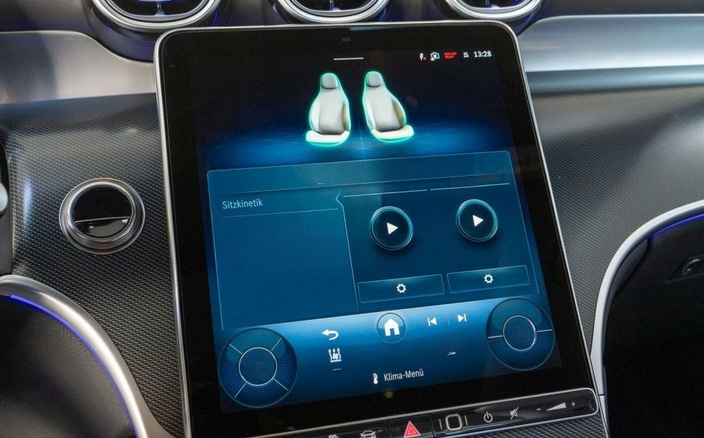 Mercedes-Benz GLC 300 de 4MATIC AMG+Pano+AHK*digital+MBUX foto 12