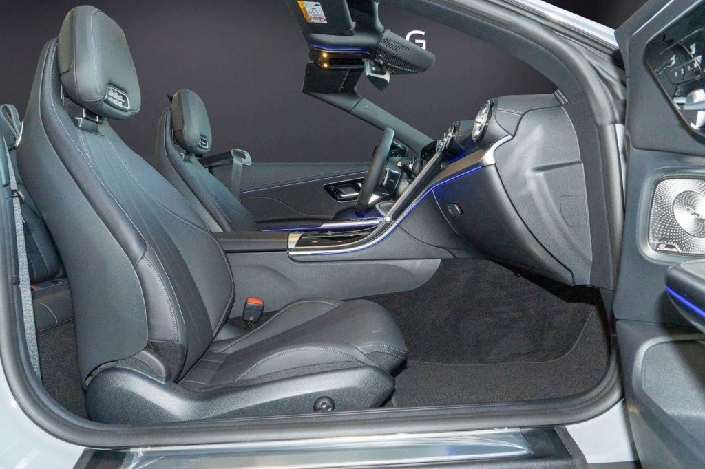 Mercedes-Benz CLE 300 4MATIC Cabriolet 360 ACC AUT DynLicht LM foto 4