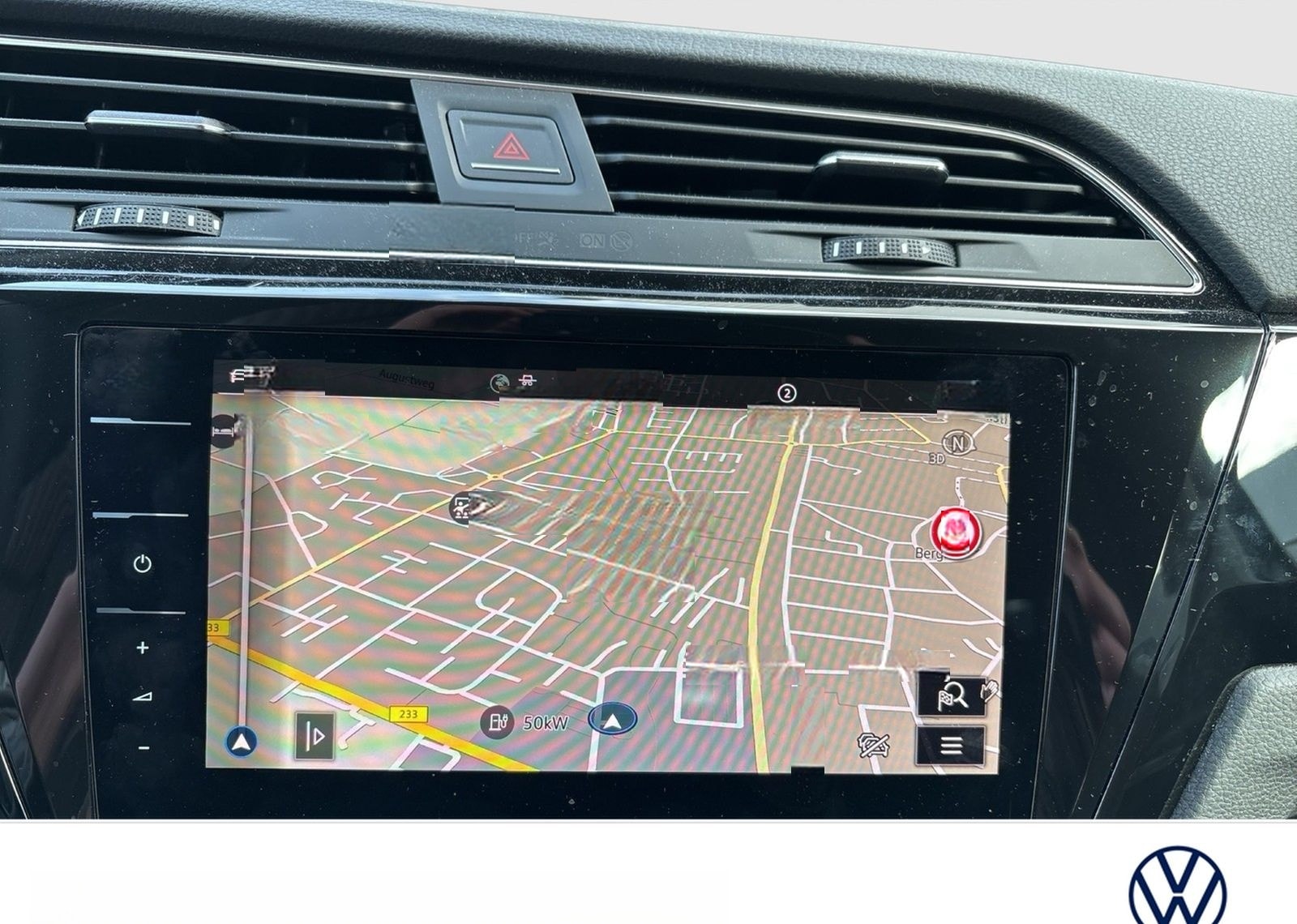 Volkswagen Touran 2.0 HIGHLINE AHK ACC LM17 NAVI CARPLAY foto 14