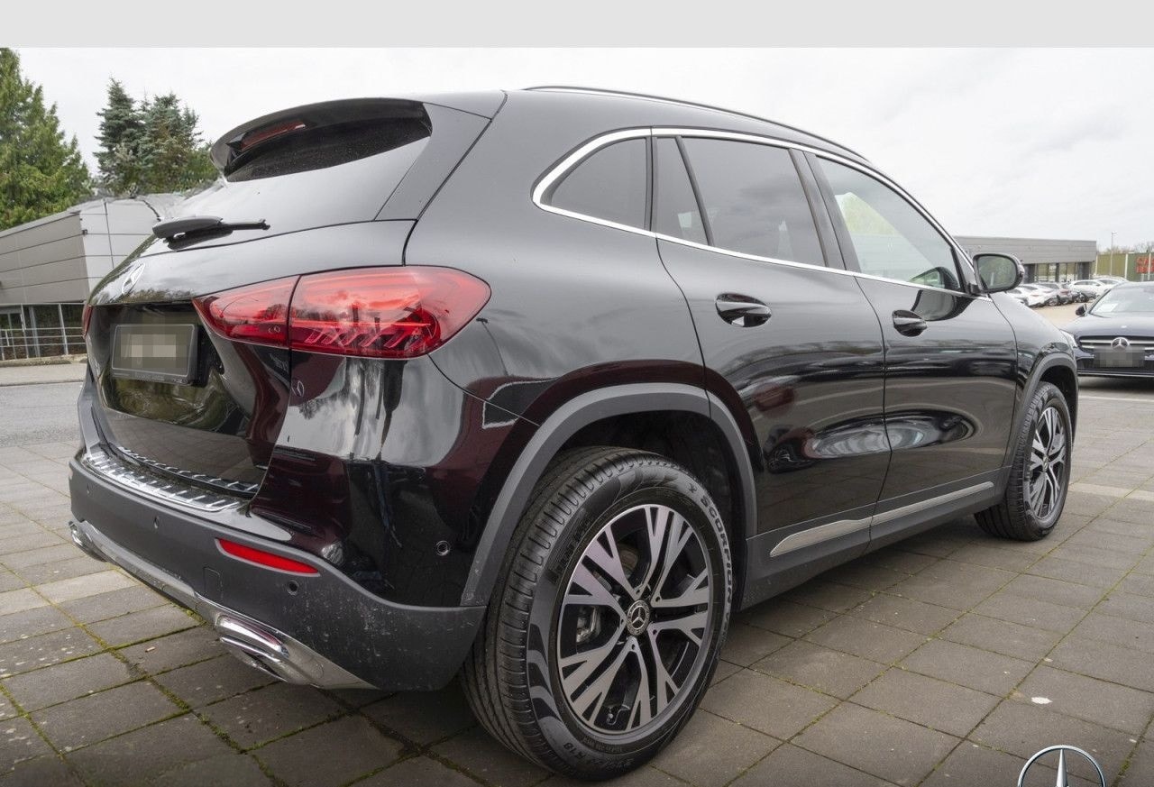 Mercedes-Benz GLA 200 d Progressive LED Totwinkel Kamera 18" foto 3