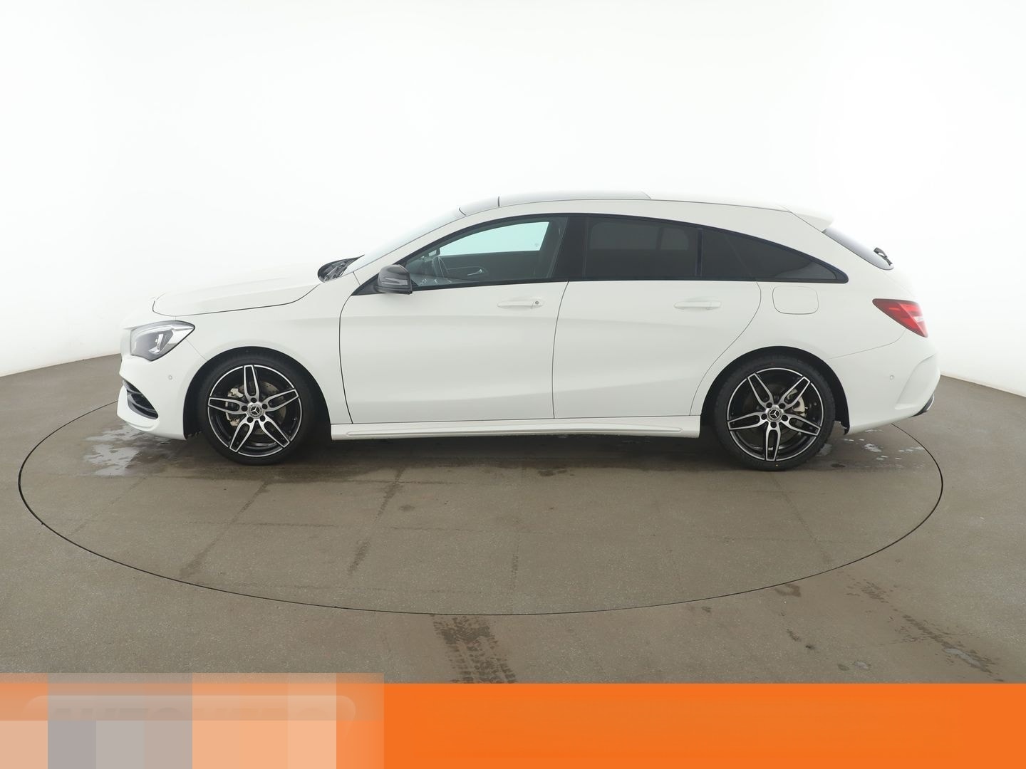 Mercedes-Benz CLA-Klasse CLA 180 Shooting Brake AMG Line Aut. foto 3