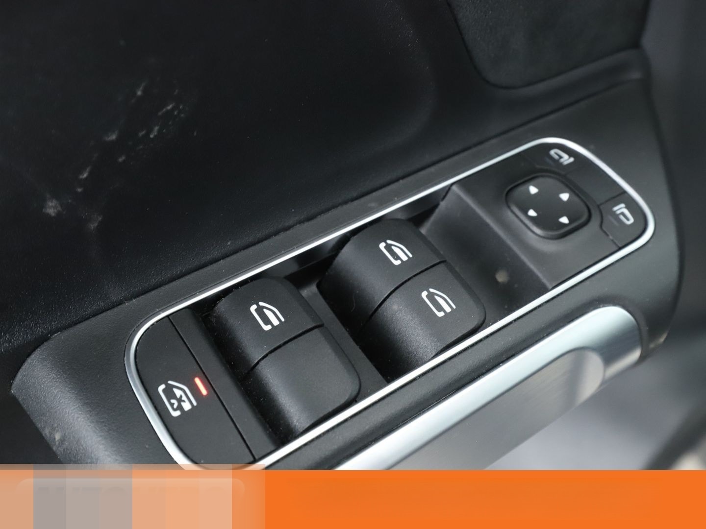 Mercedes-Benz GLB 250 4Matic AMG Line Aut.*NAVI*LED*TEMPO*PDC* foto 25